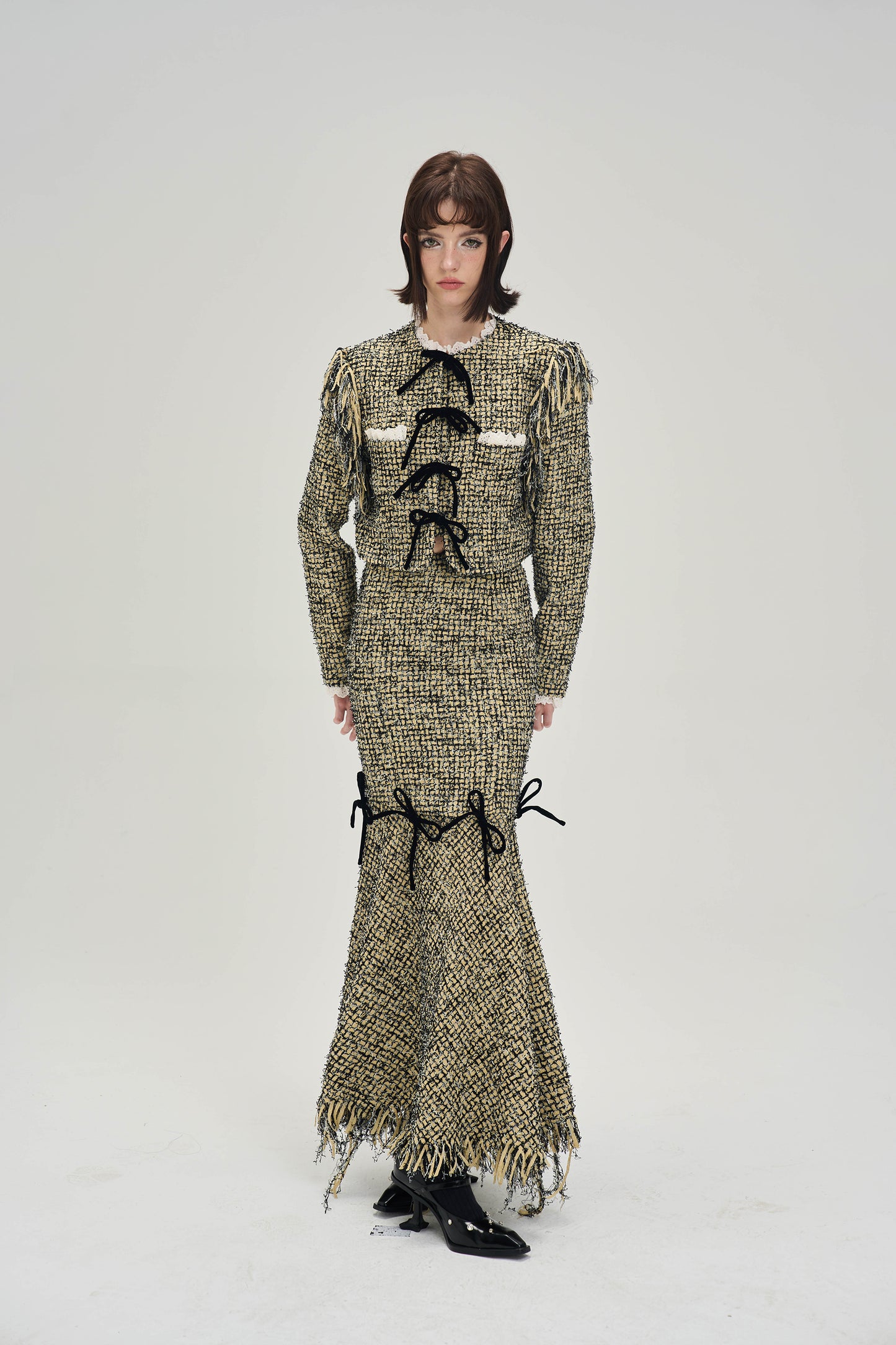 Ribbon Design Short Length Tweed Jacket & Short Length Tweed Ribbon Skirt