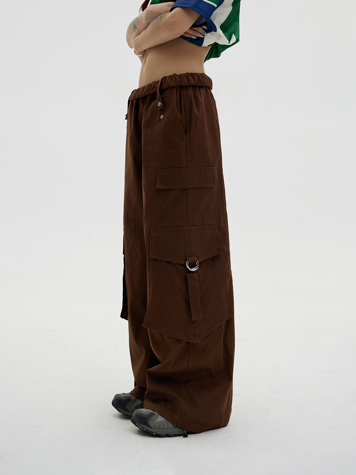 Loose straight multi-pocket pants