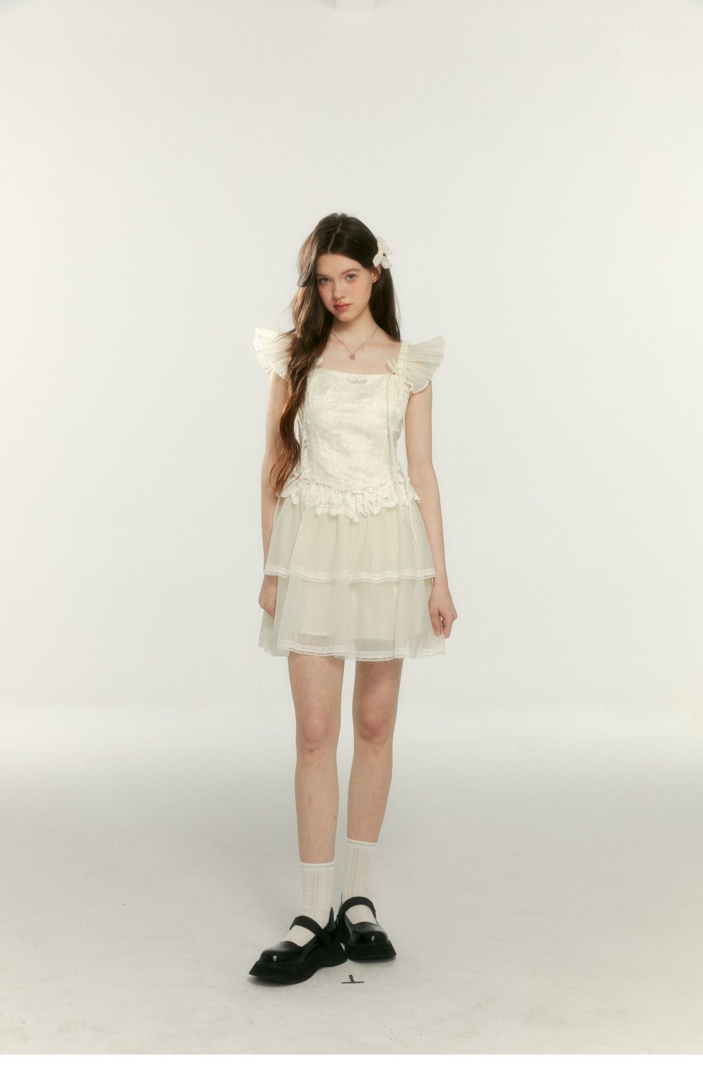 Pearl Flying Sleeves Cake Waist Dress