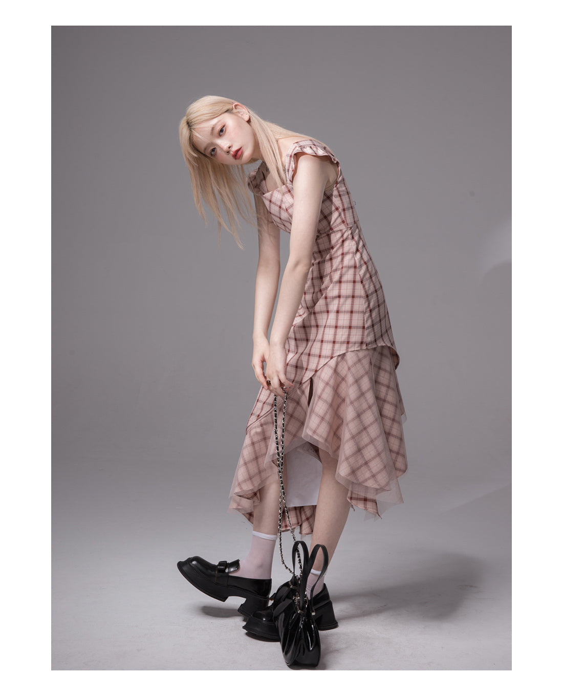 Irregular hem suspender dress