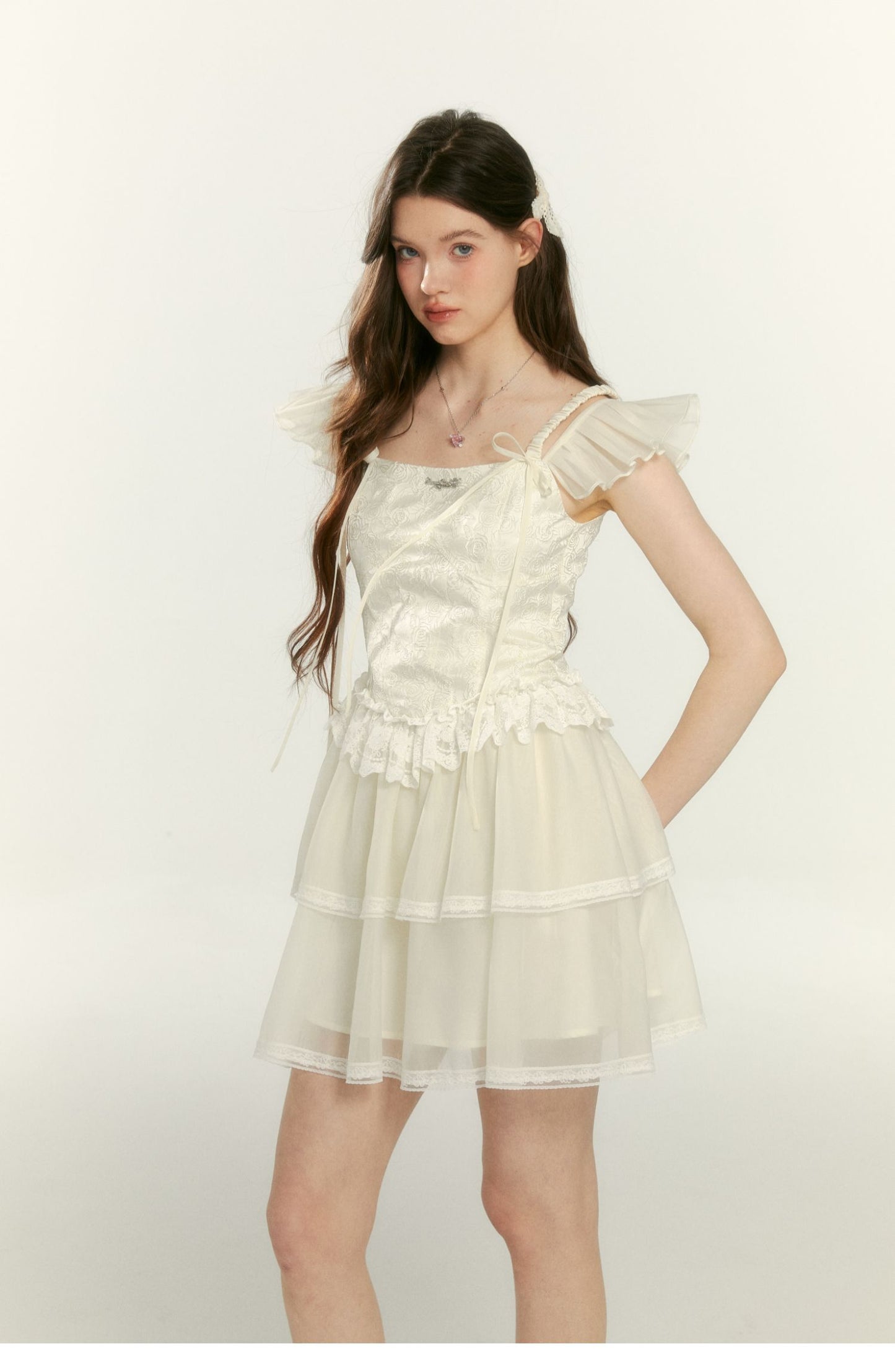 Pearl Flying Sleeves Cake Waist Dress