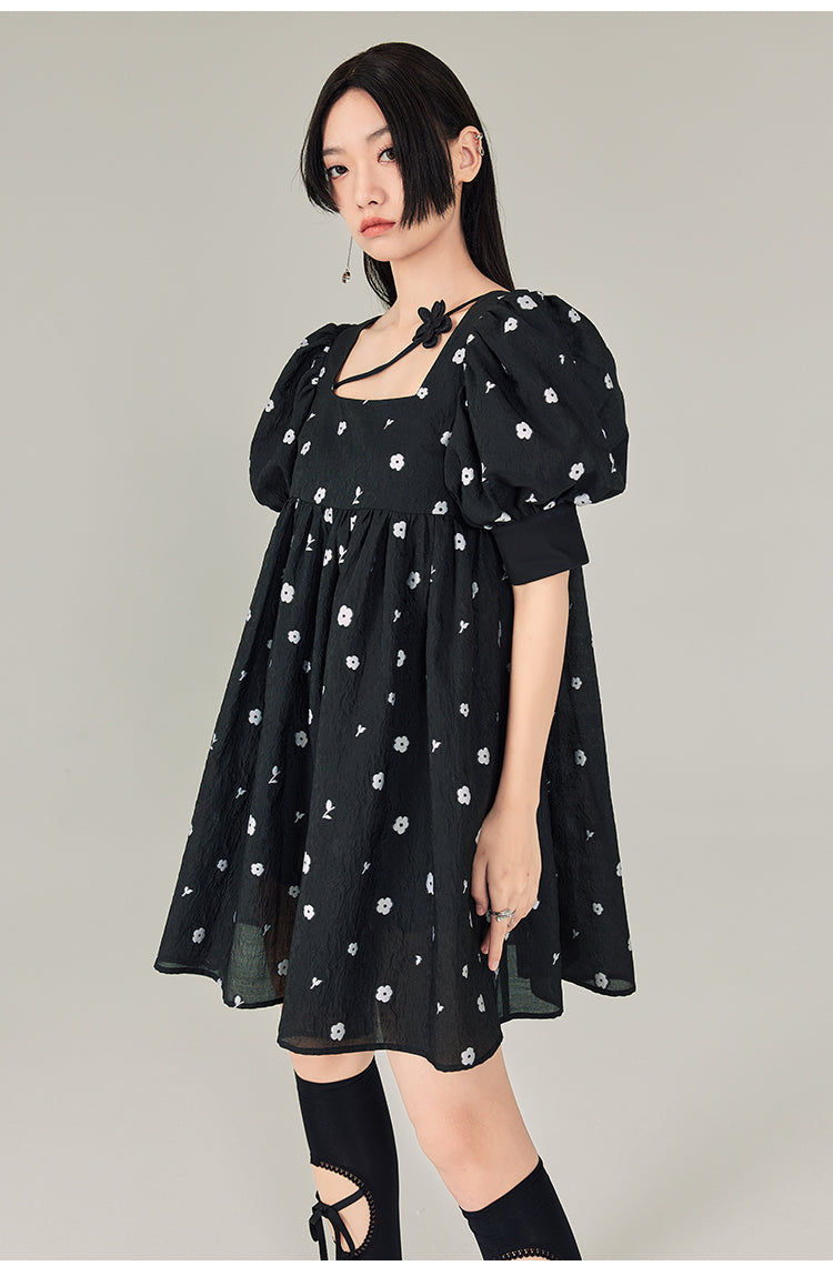 Square Neck Puff Sleeve Floral Pattern One-piece