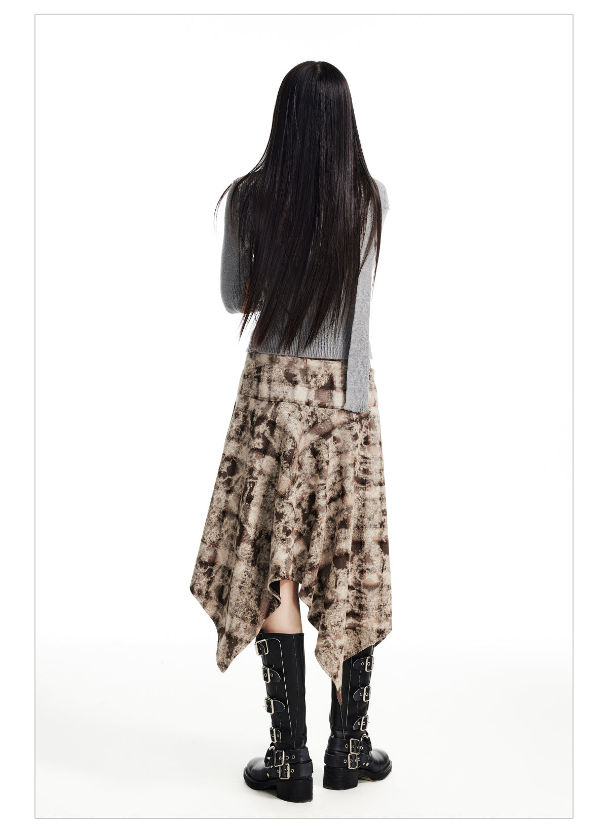 Irregular A-line skirt