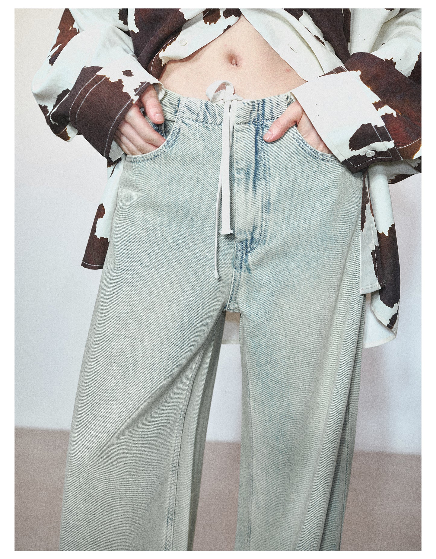 Retro-wash Waistless Design Denim Pants