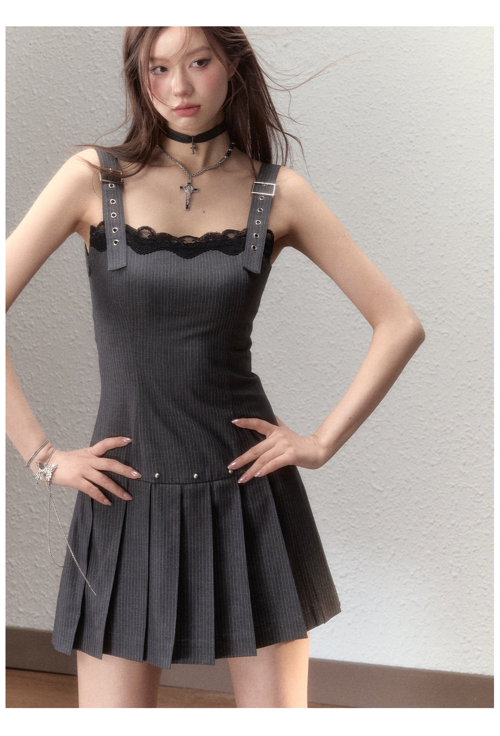 Lace Splicing Suspender Dress