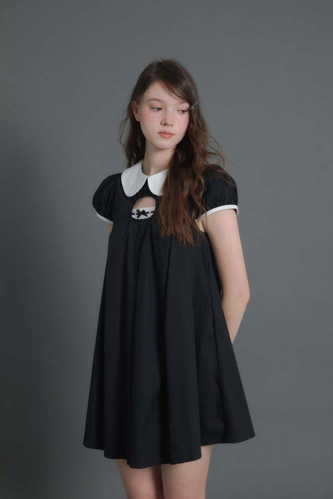 Original design doll neck dress