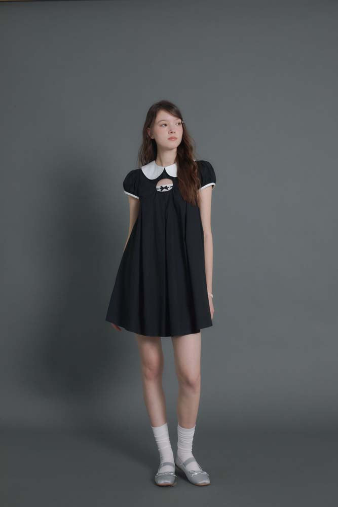 Original design doll neck dress