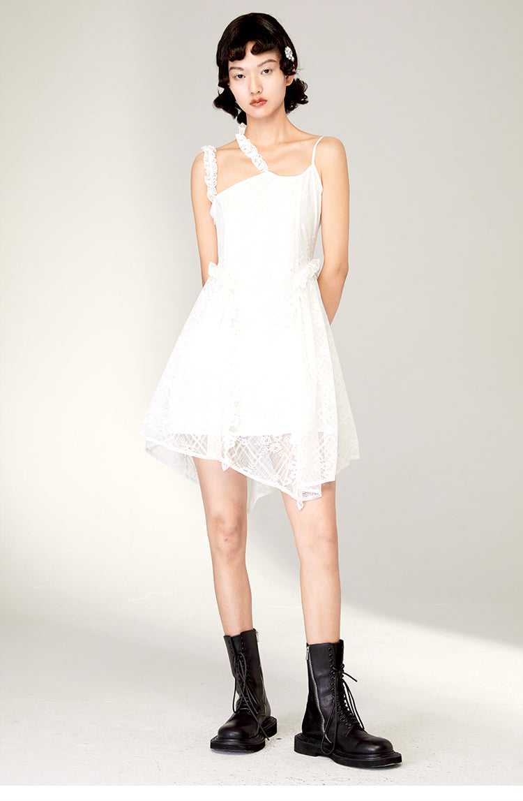 Irregular Lace Short Length Suspender One-piece