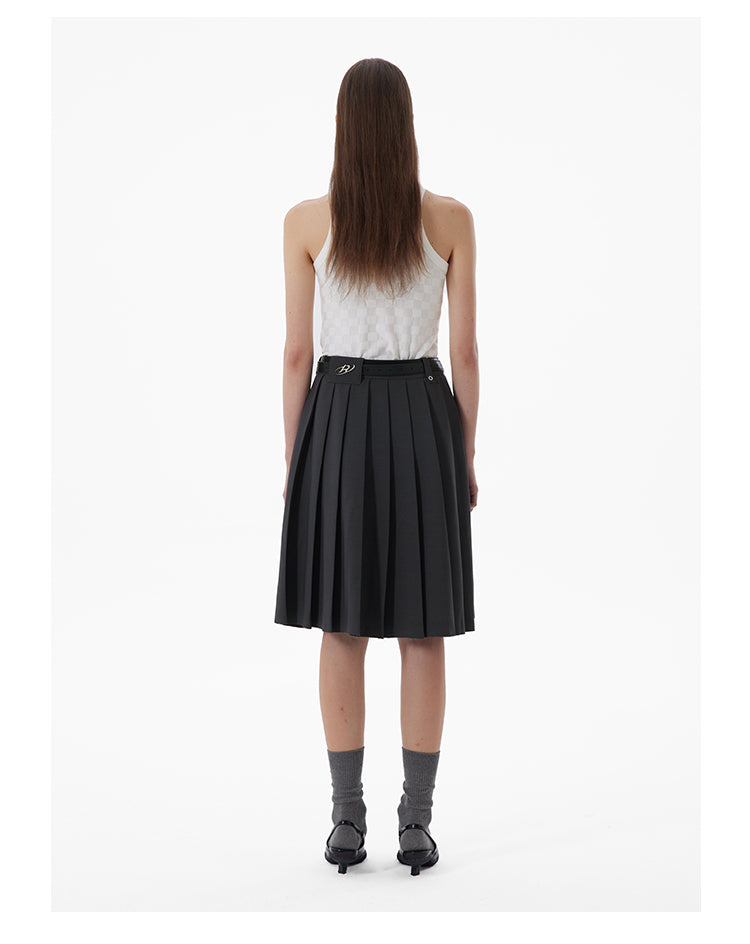 Gray A-line pleated skirt