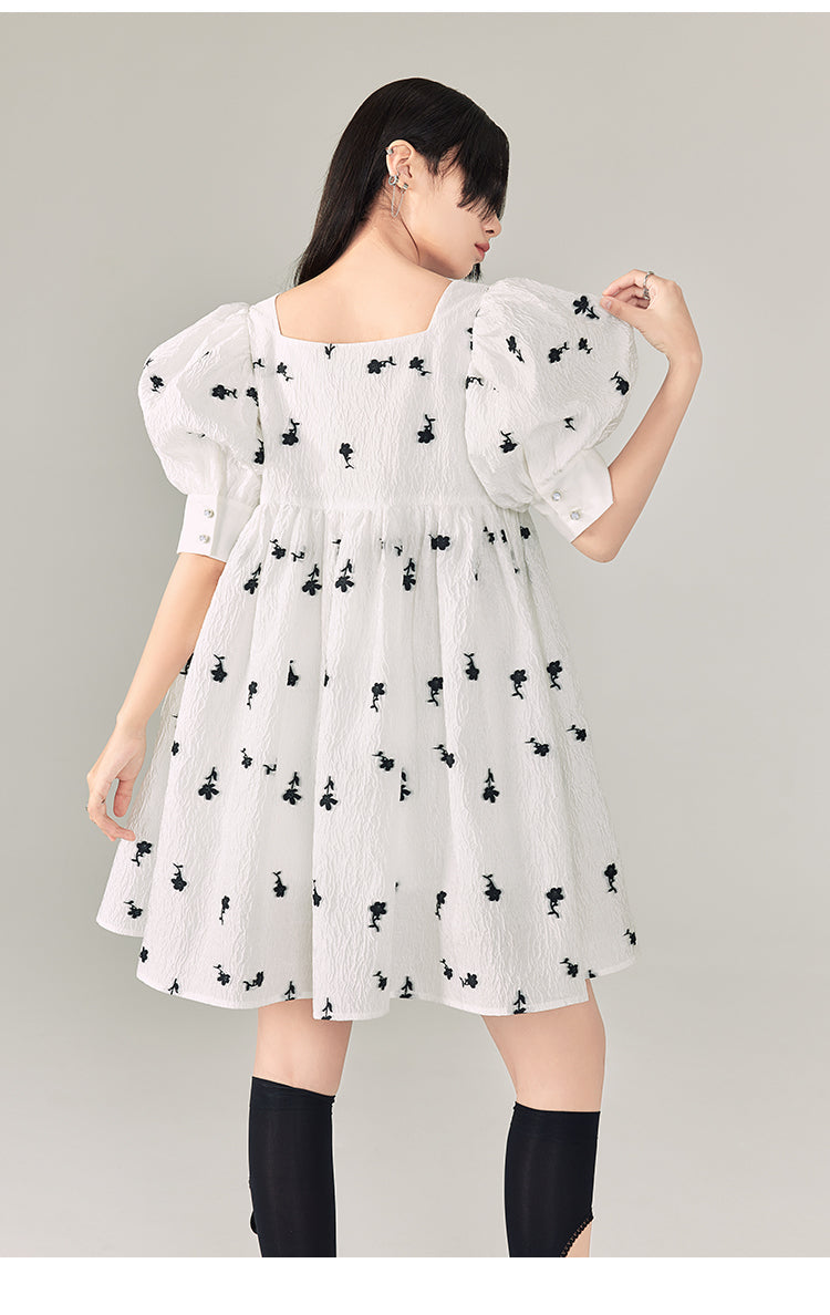 Square Neck Puff Sleeve Floral Pattern One-piece