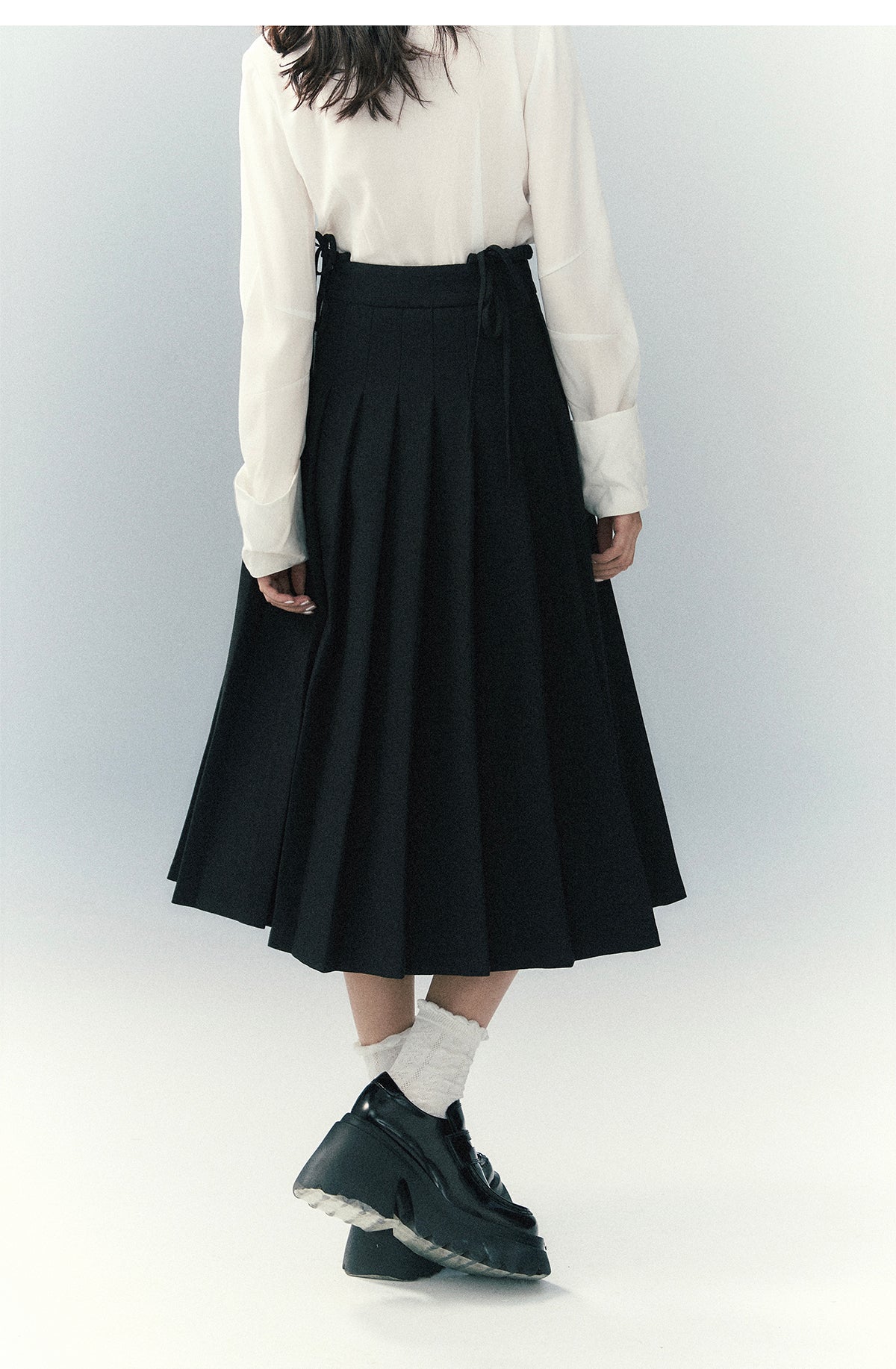 Black Collar Lace Pleated Skirt Setup