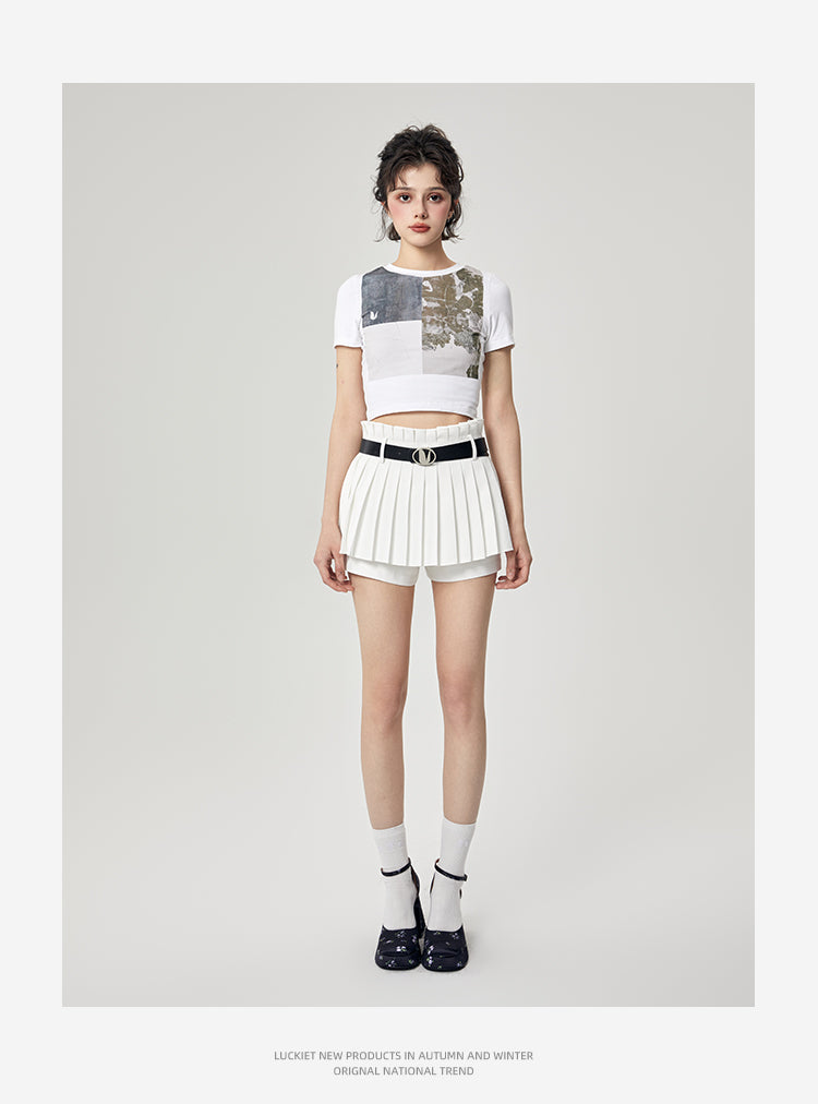 Like First Meeting Sweet and girly white college style short skirt