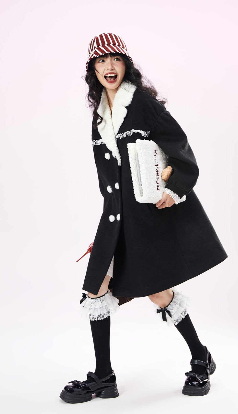 Original design black and white contrast wool coat women's winter