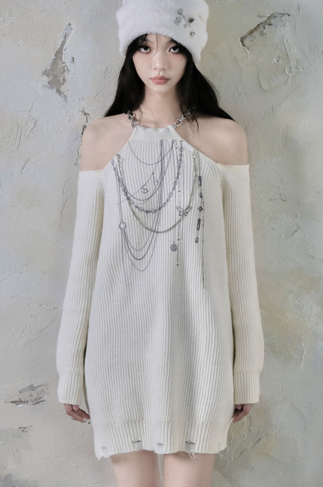 Halter Neck Chain Design Off Shoulder Sweater