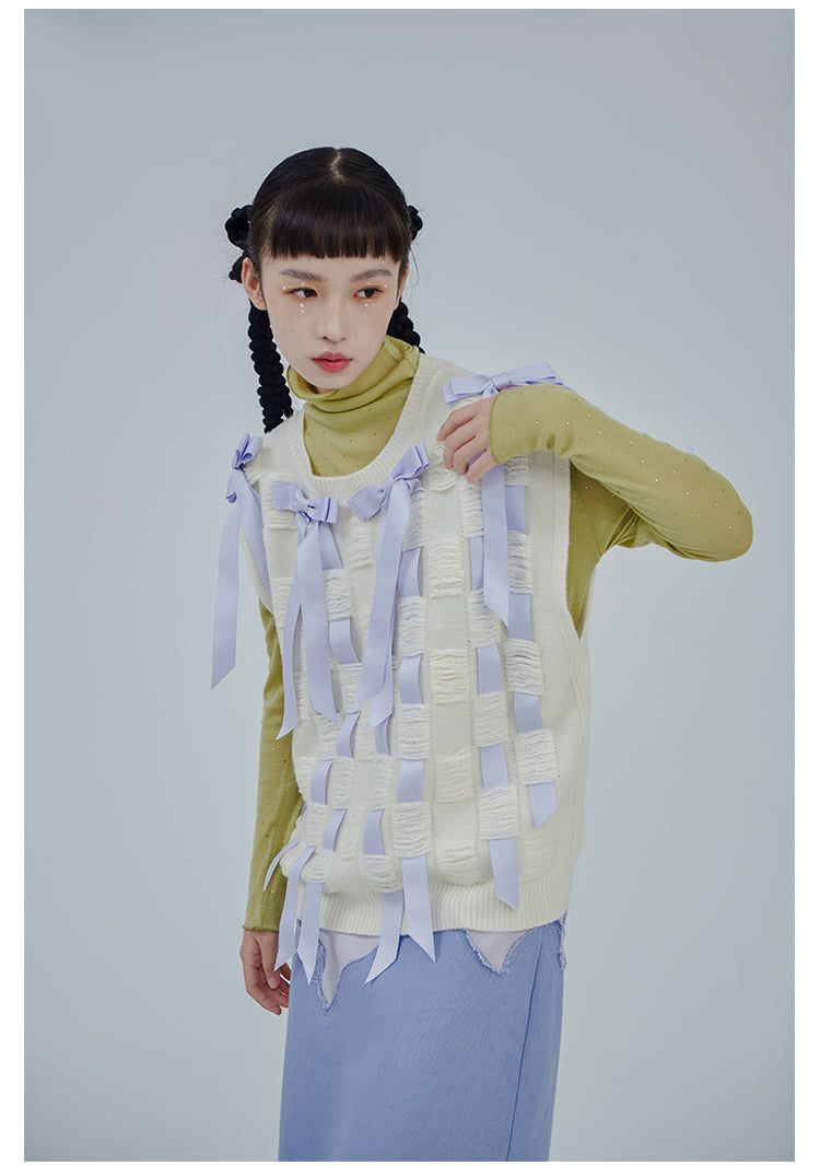 Irregular ribbon design vest