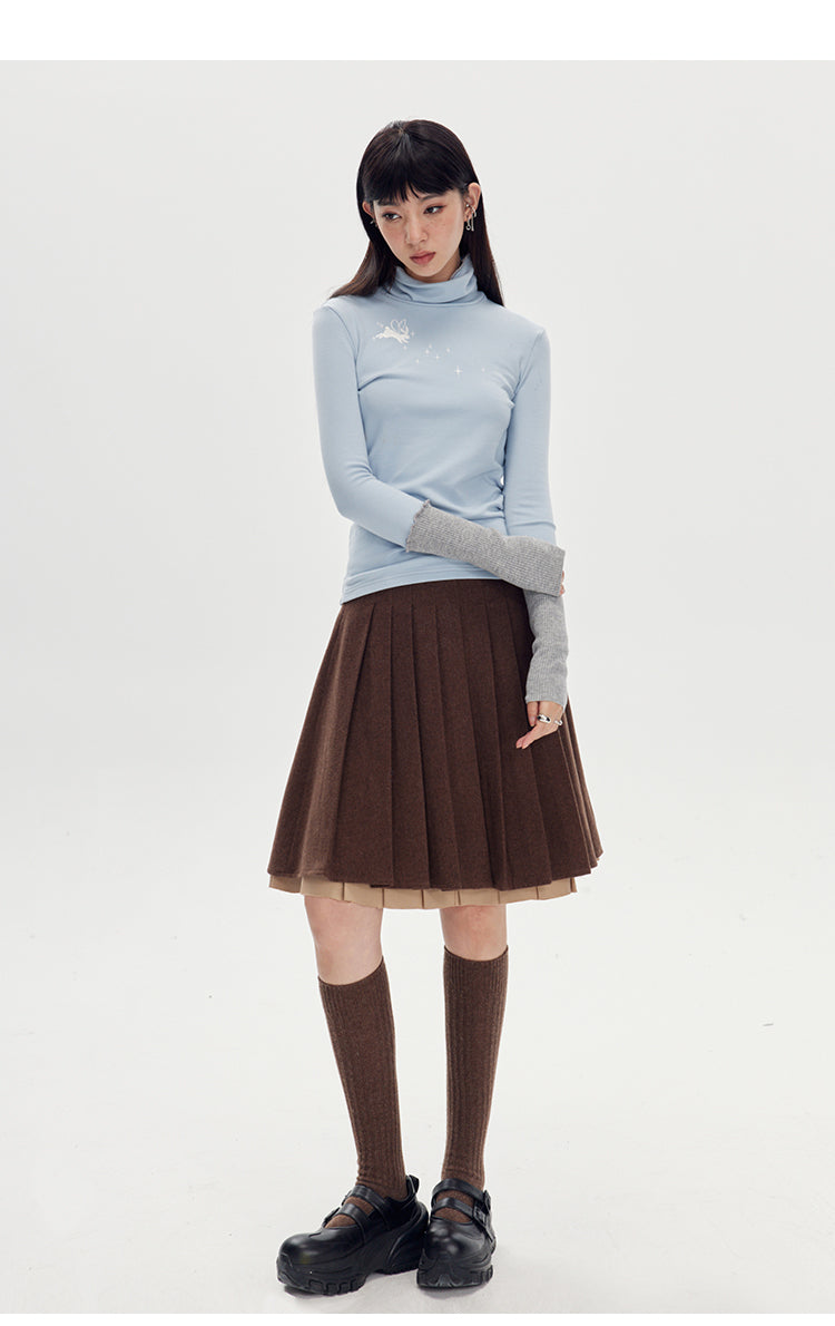 College-style high waist pleated A-line skirt