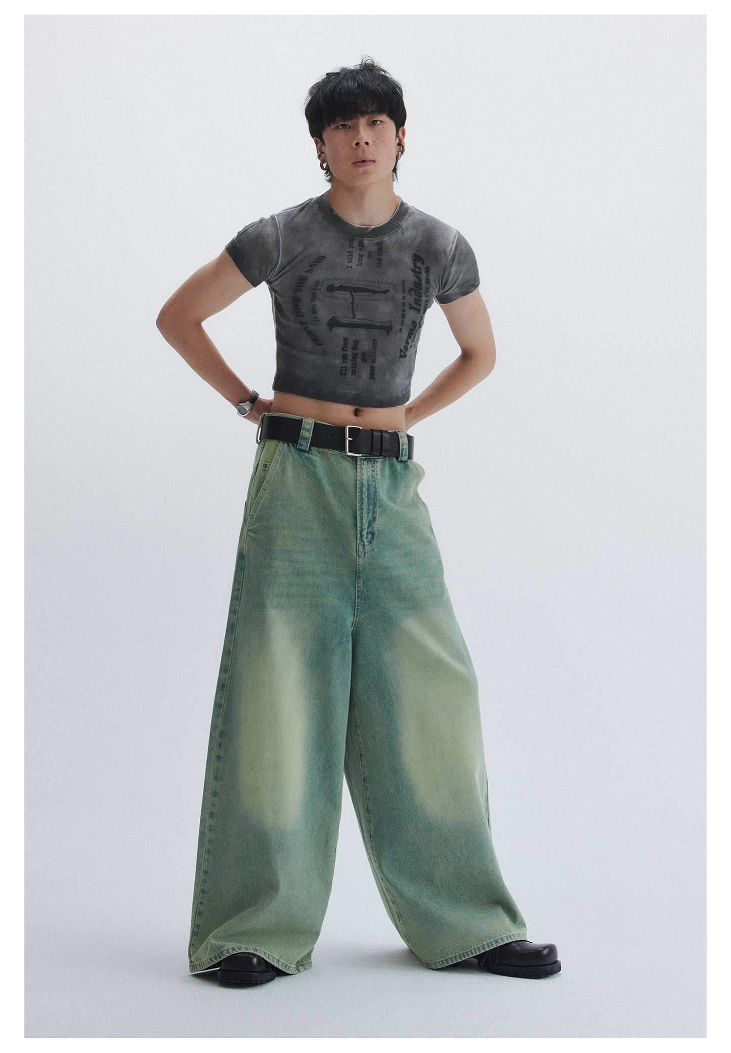 Wide-leg flared multi-pocket washed denim pants