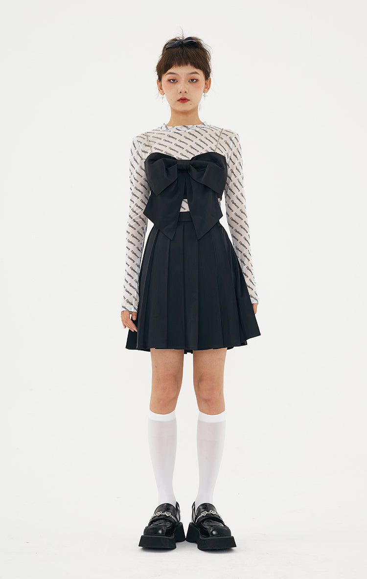 Three-dimensional ribbon suspender top