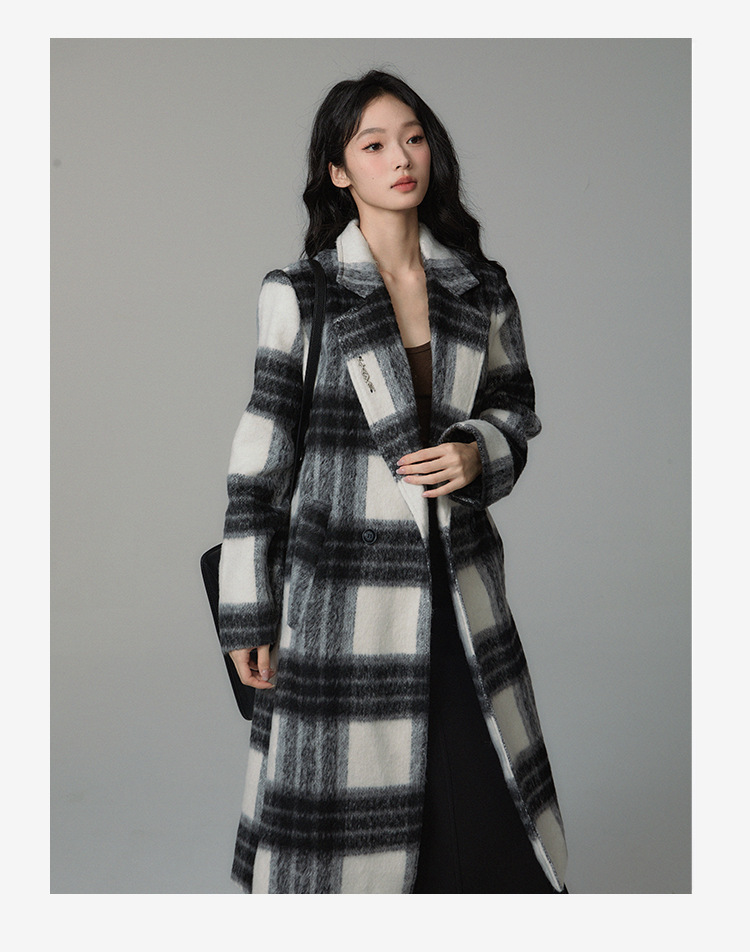 Checked wool mid-length coat