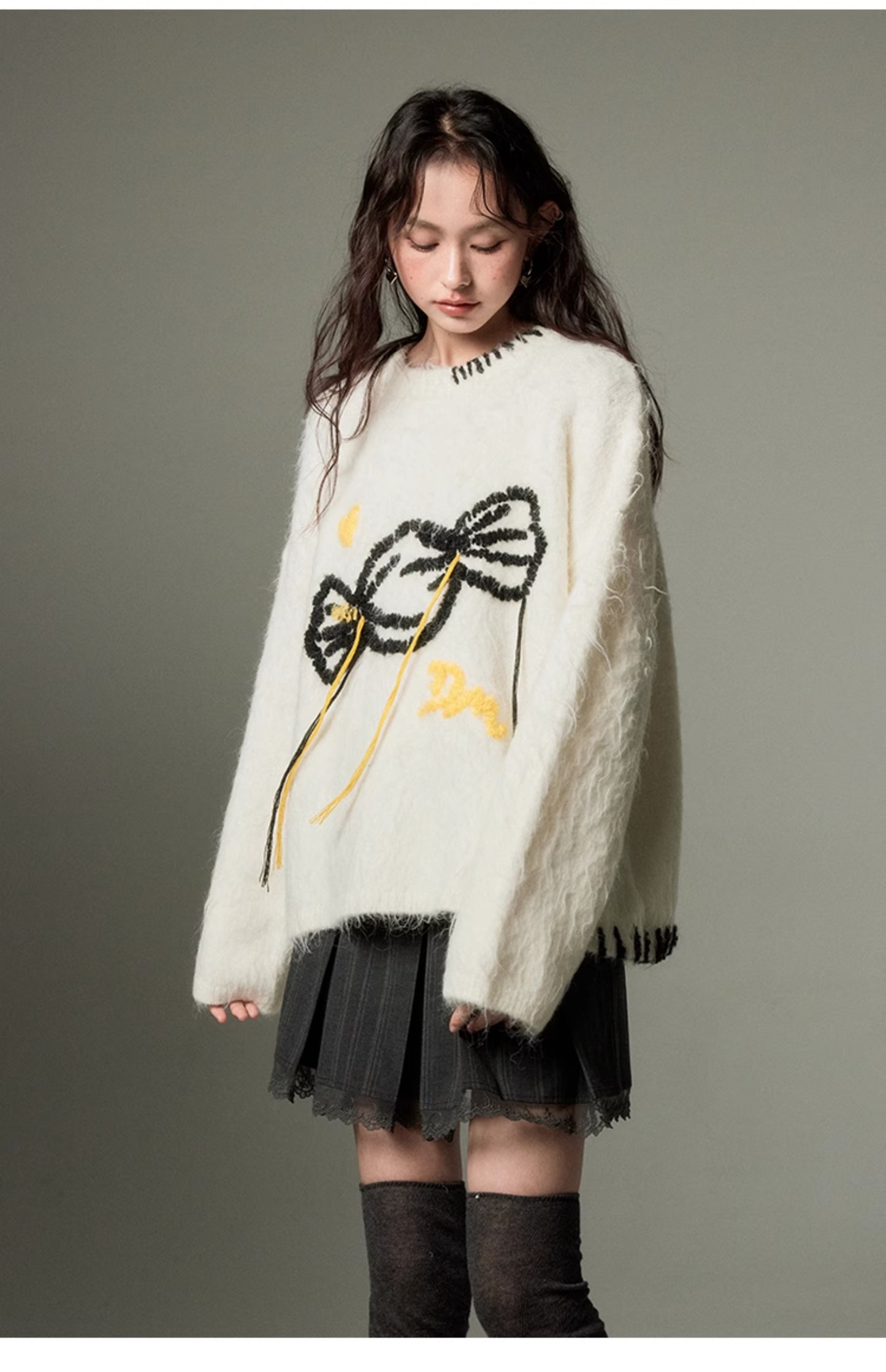 Loose Fit Candy Embroidery Knit