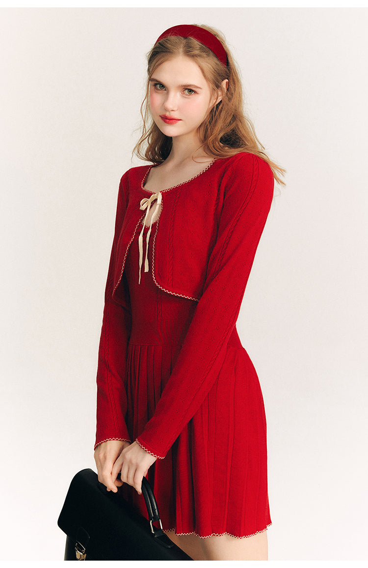 V-neck Tight Short Length Knit One-piece & Knit Long Sleeve Cardigan