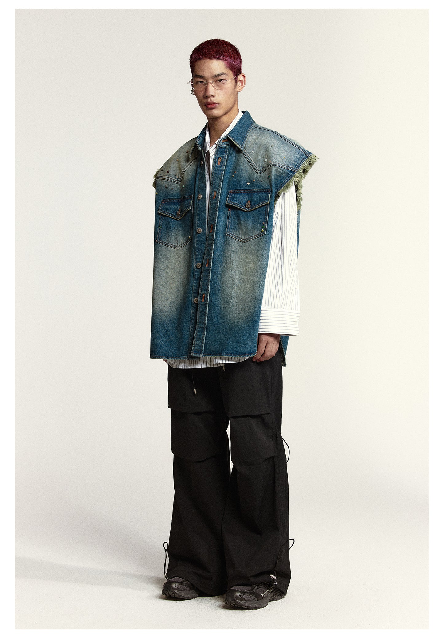 Loose fit washed denim vest jacket