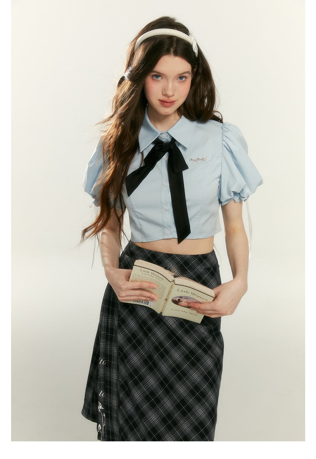 Retro College Volume Cropped Shirt