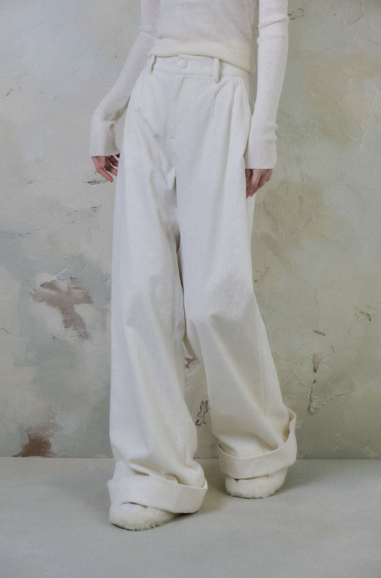 High-waisted corduroy straight wide-leg pants