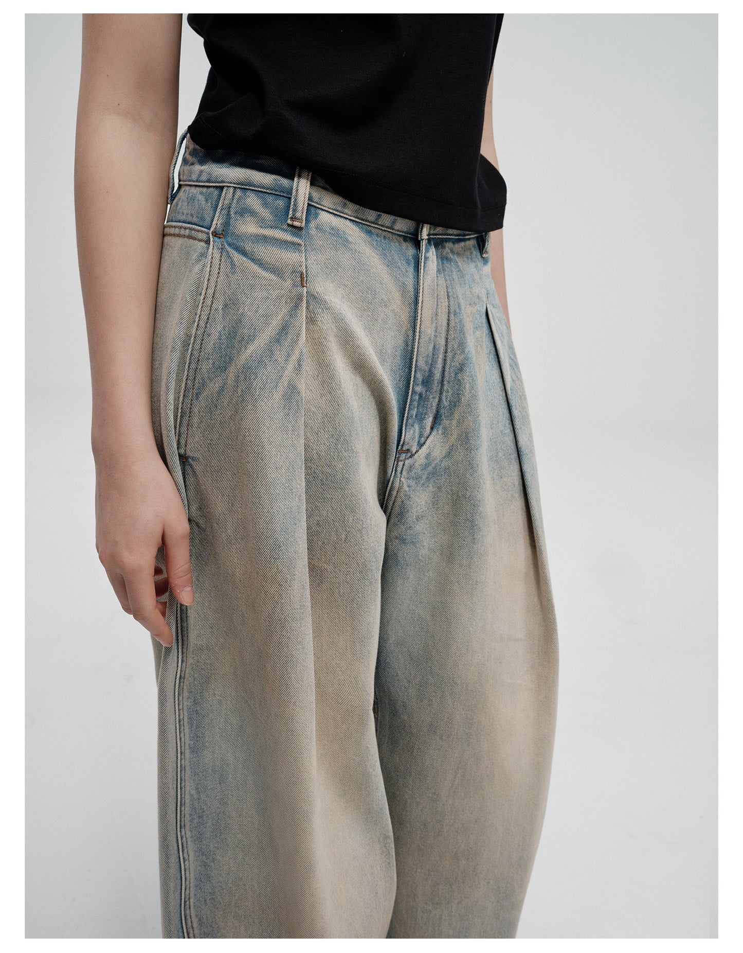 Retro-washed loose silhouette casual denim pants