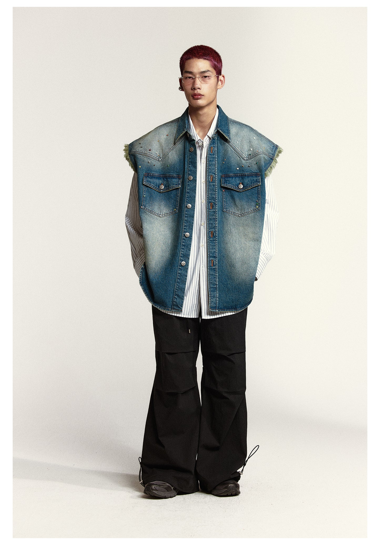 Loose fit washed denim vest jacket