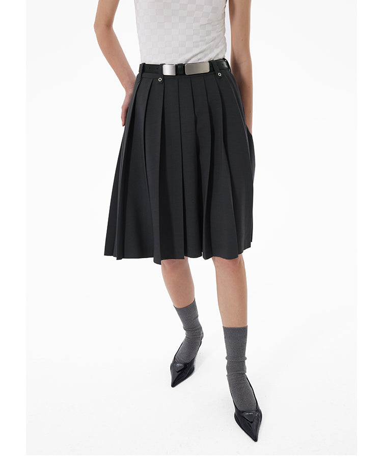 Gray A-line pleated skirt