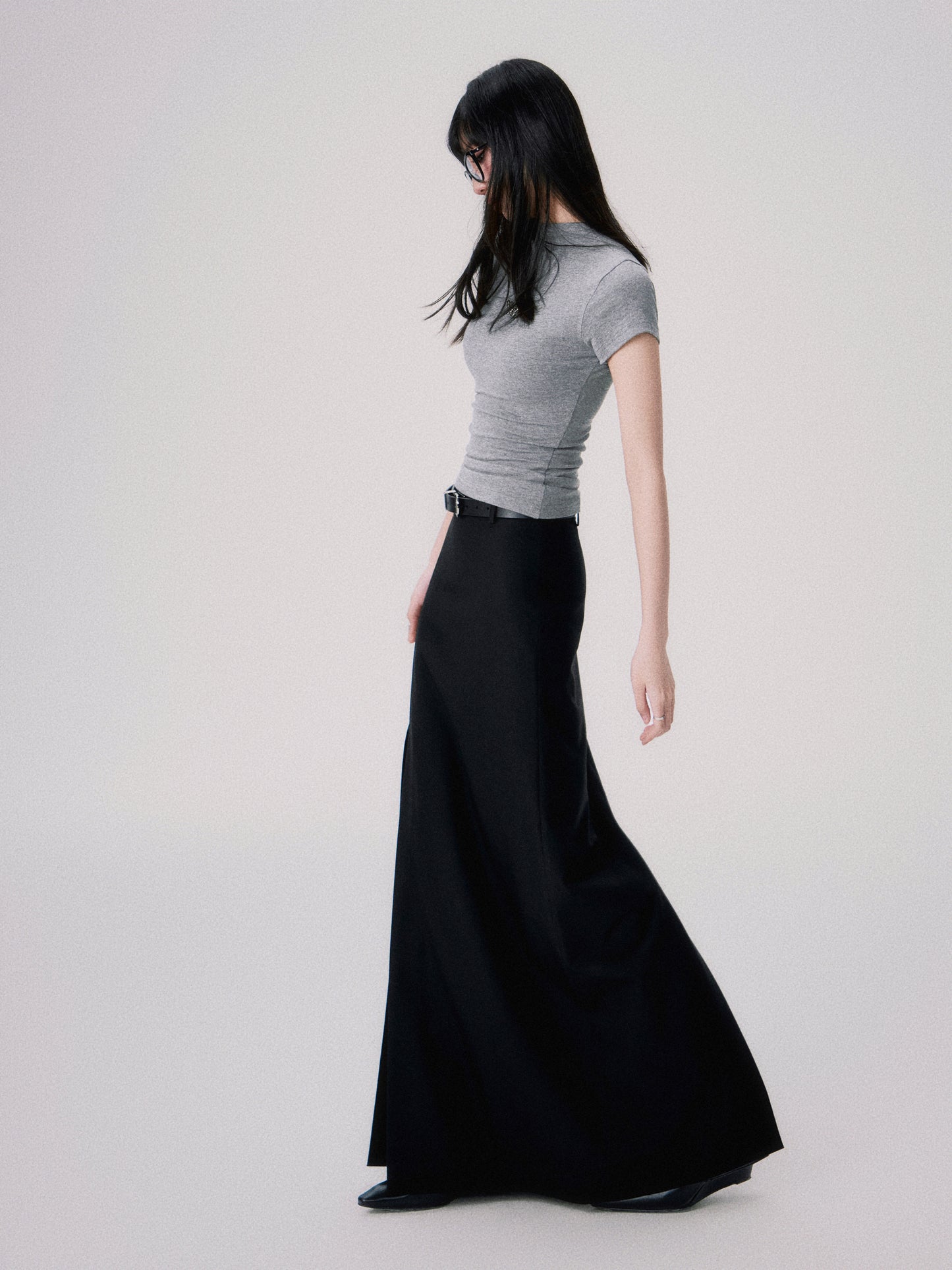 Slim straight mid-waist slit long skirt