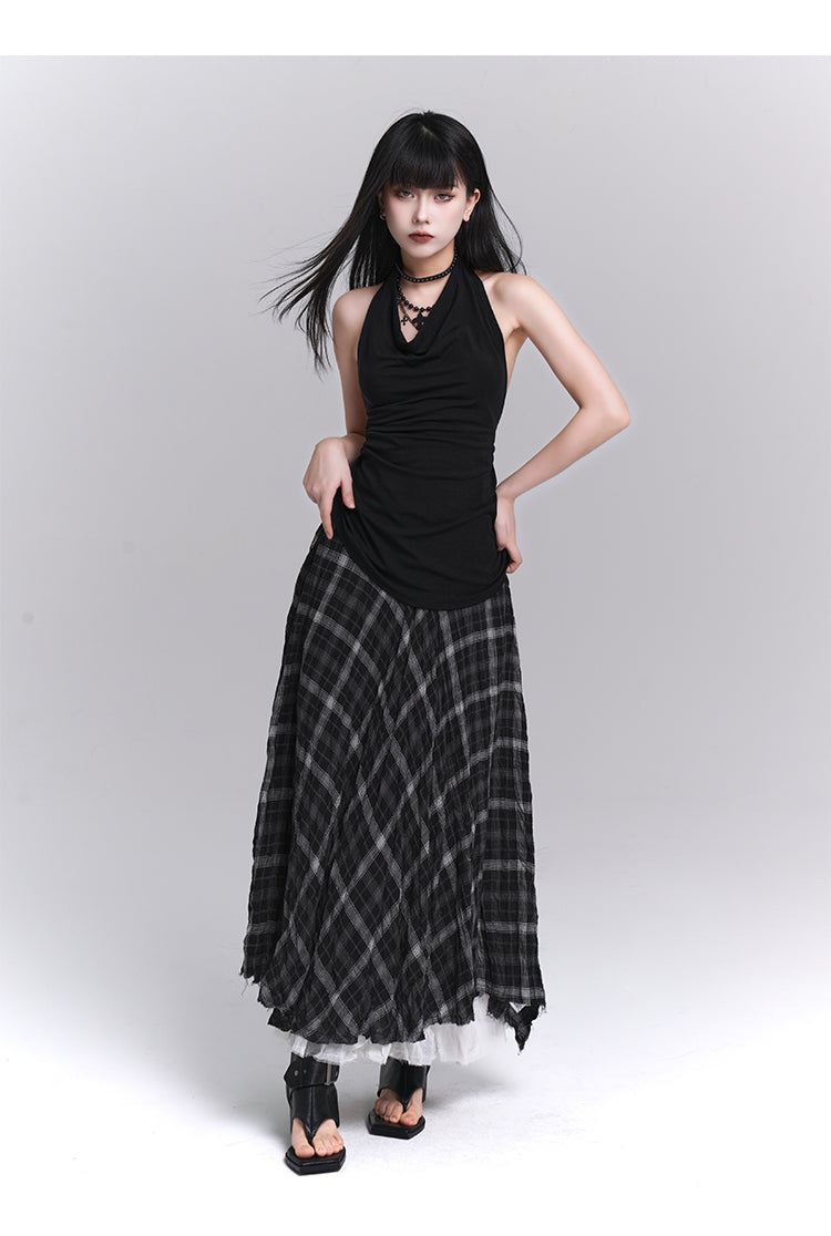 Pleated long skirt