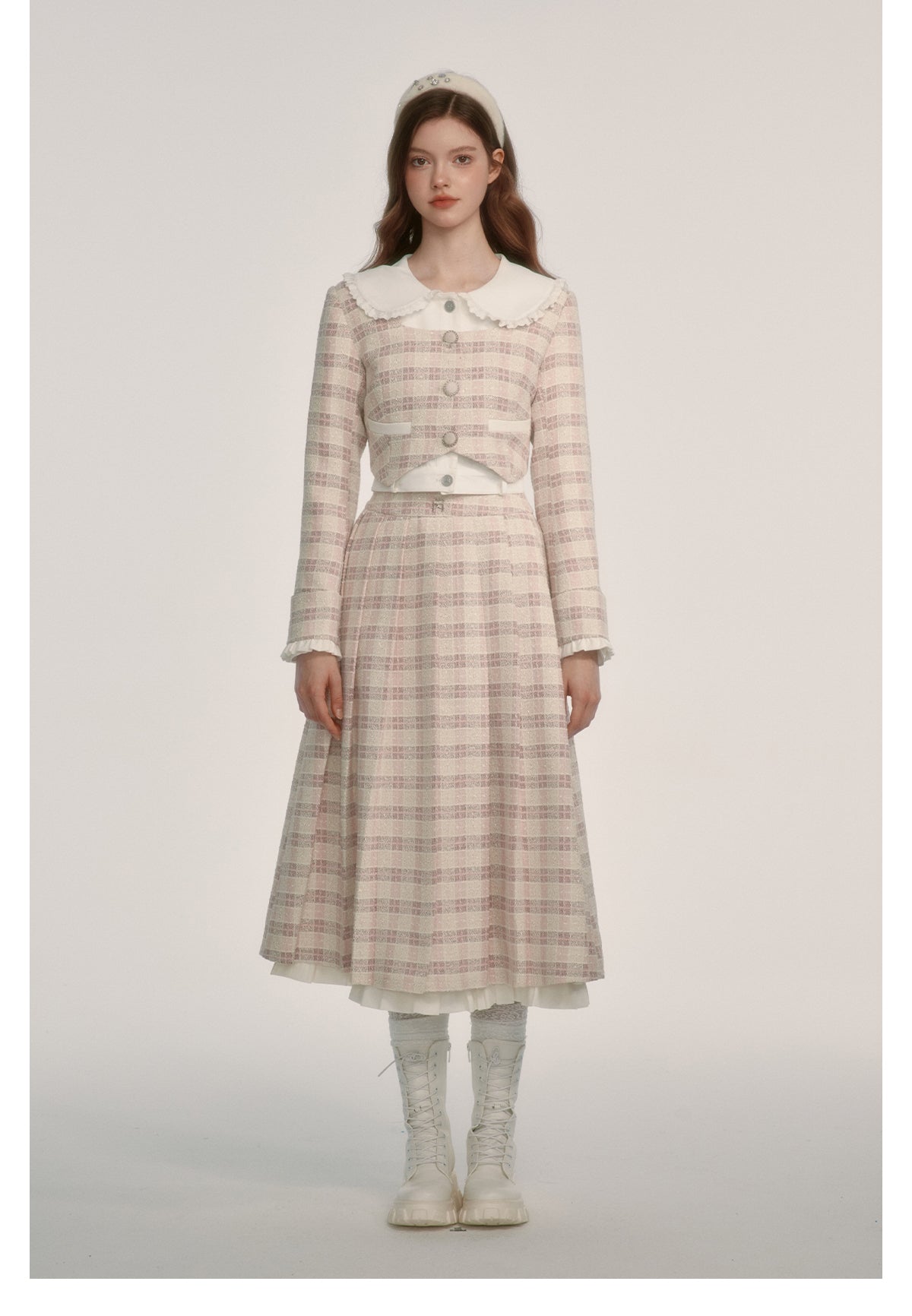 Checkered square neck ribbon jacket & long checkered skirt