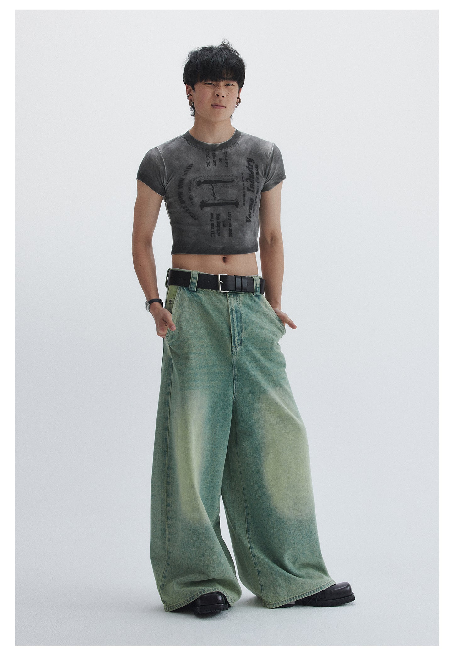 Wide-leg flared multi-pocket washed denim pants