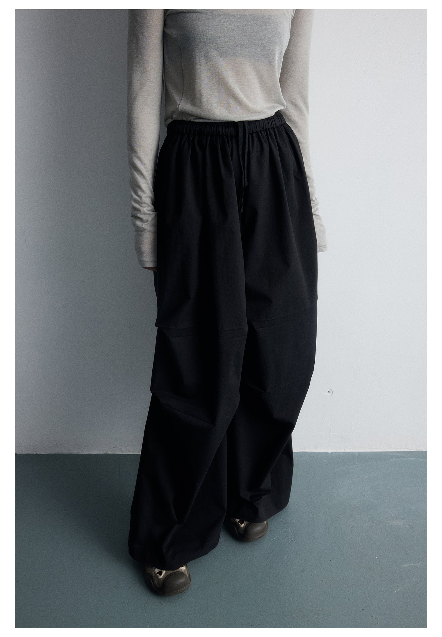 Loose wide parachute casual pants