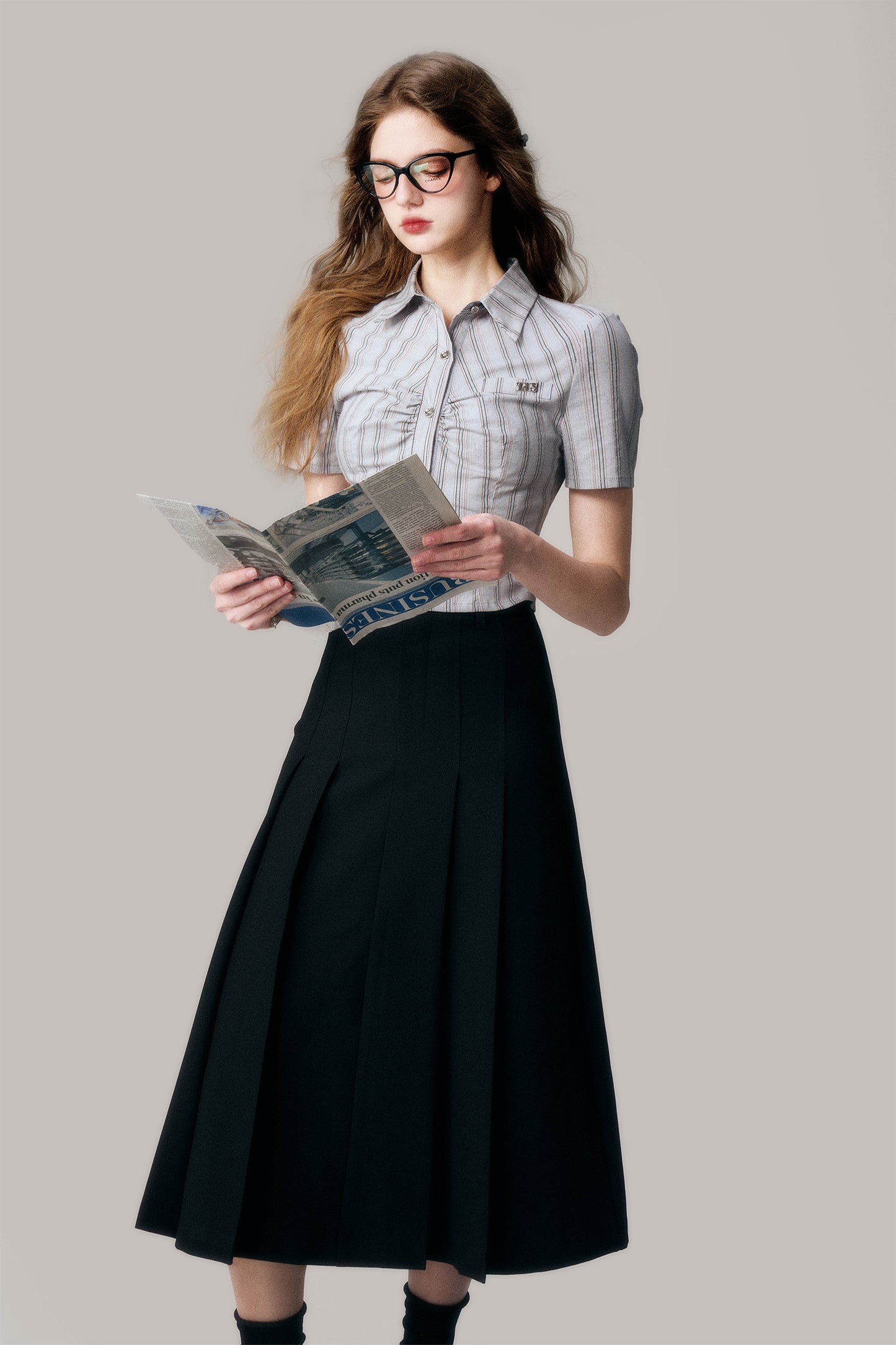 College Style Pleated Slim Long Skirt