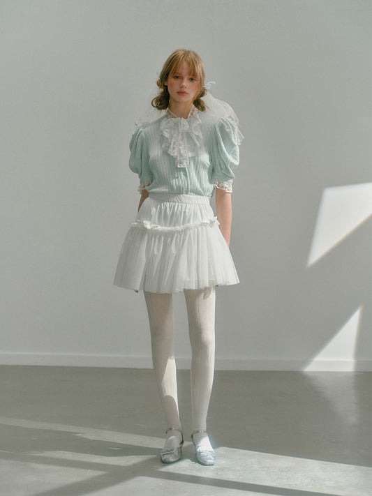 Ruffle Palace Style Knit Shirt