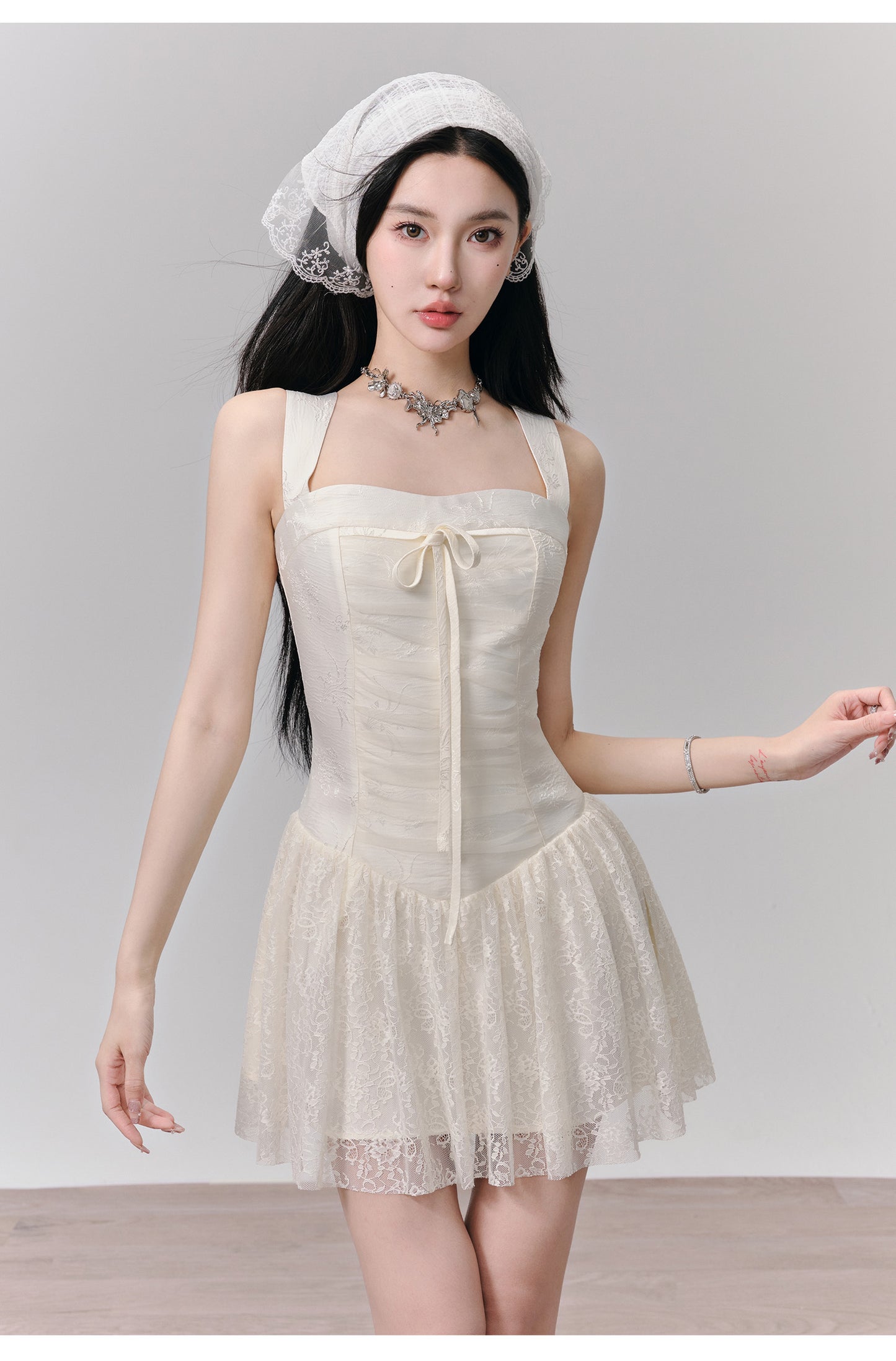 Wide Shoulder Suspender Skirt