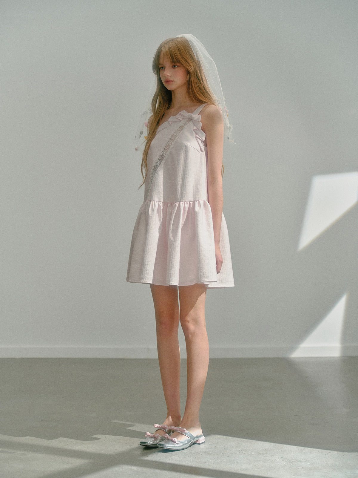 Hollow ribbon suspender dress