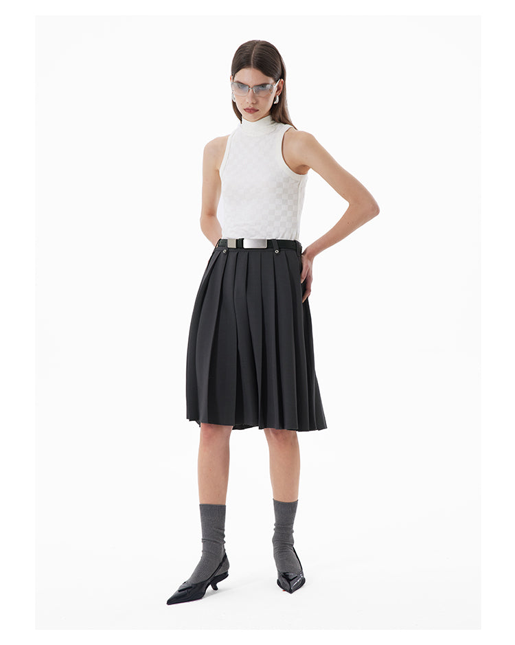 Gray A-line pleated skirt