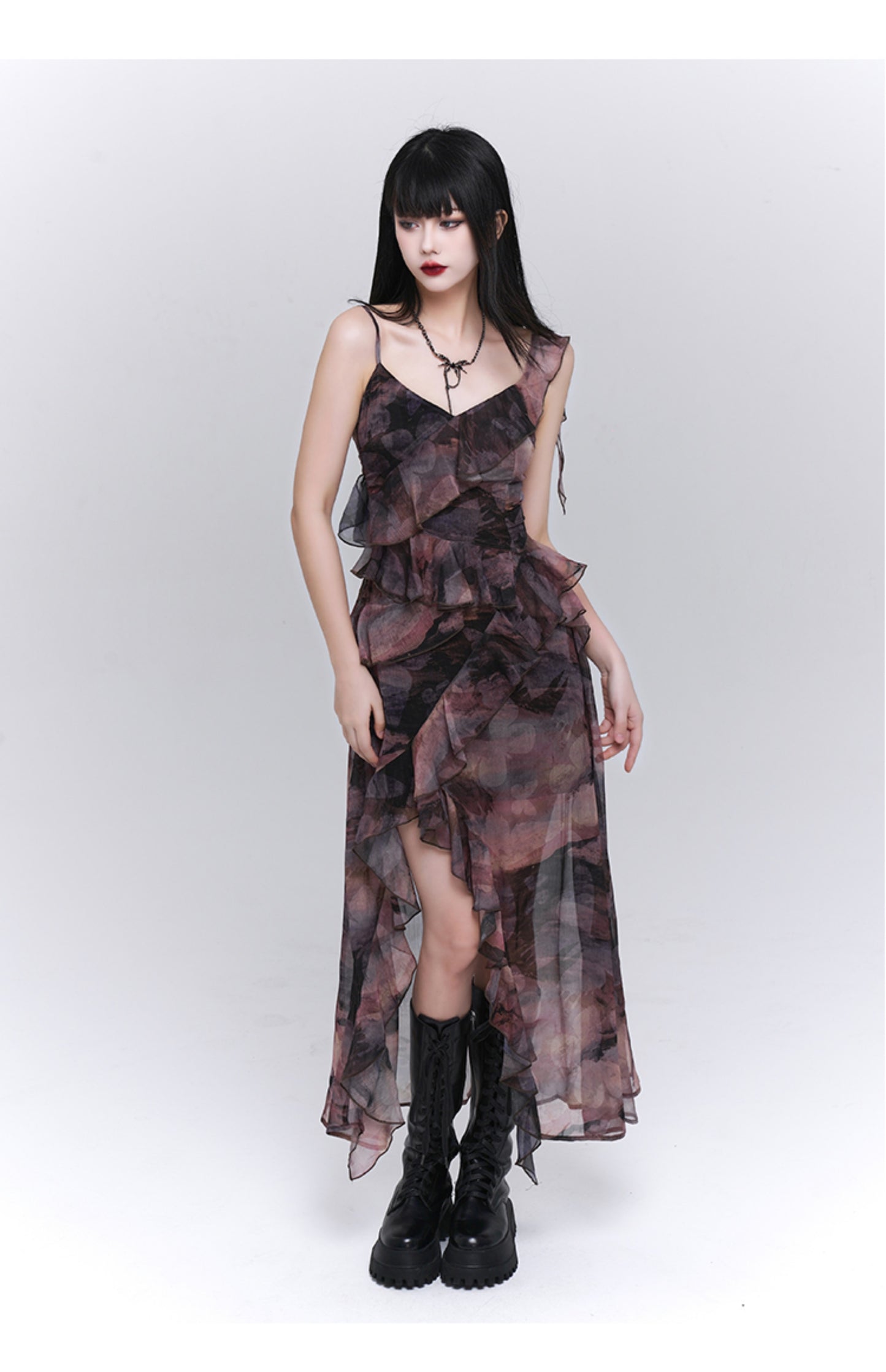 Niche design suspender dress