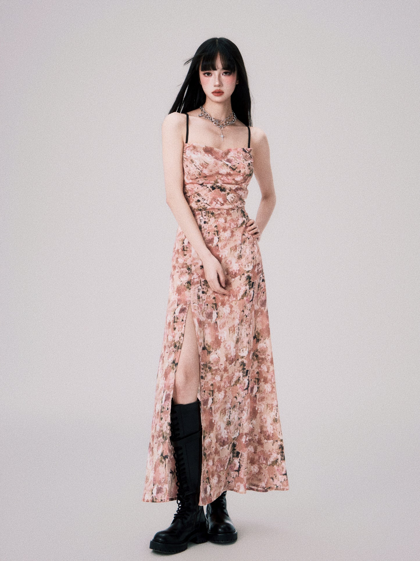 Slim fit floral slit suspender dress