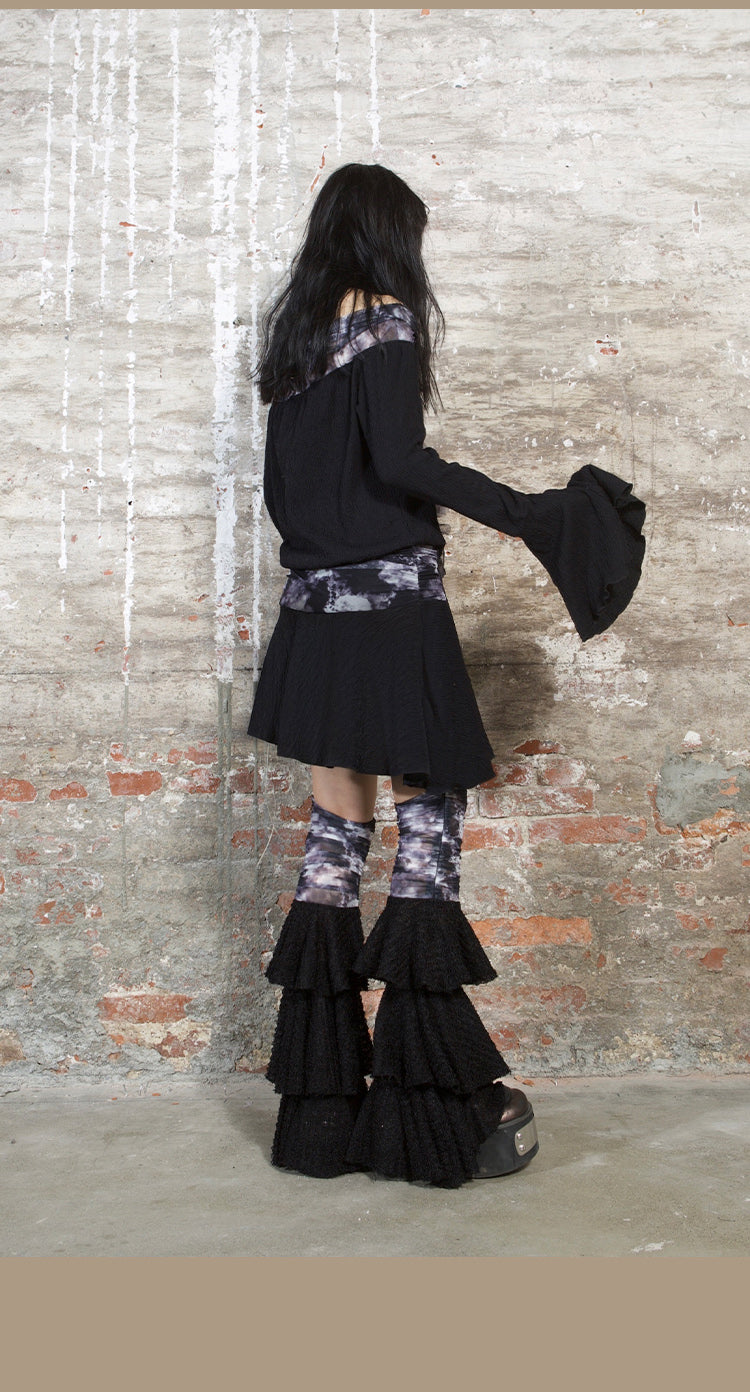 Frilled layered leg covers