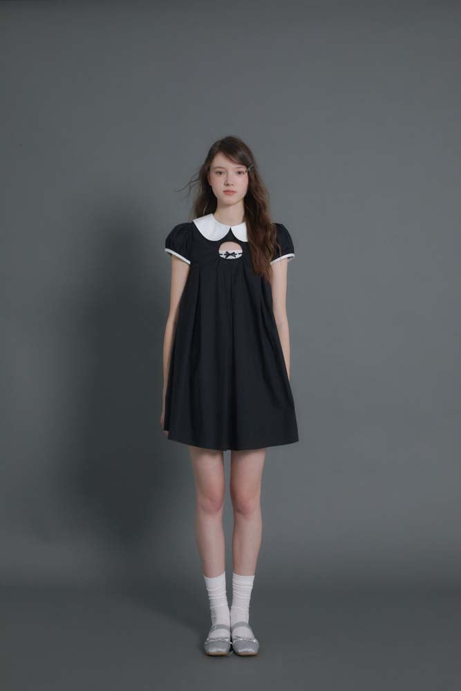 Original design doll neck dress