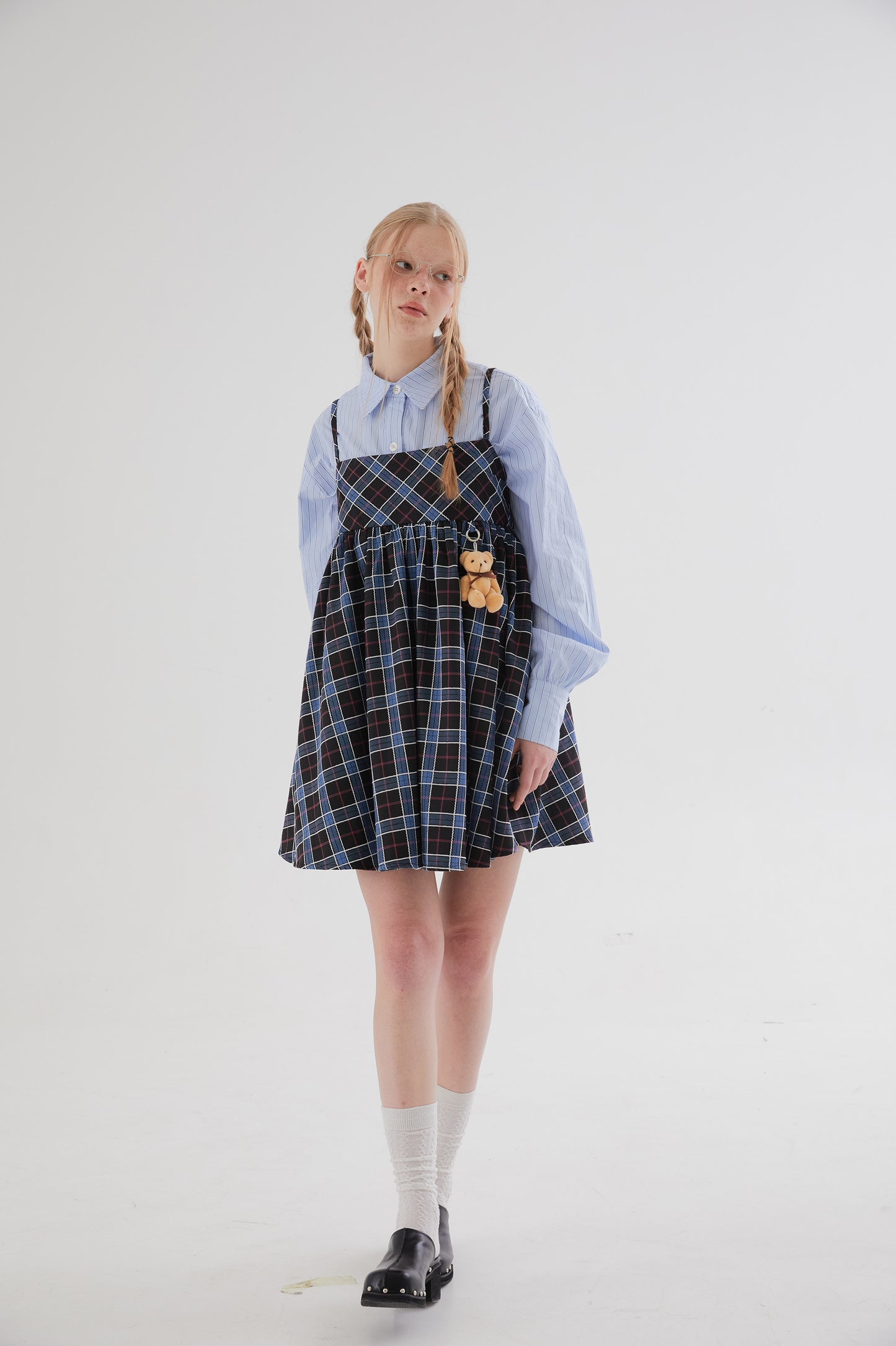 Plaid square-neck suspender dress