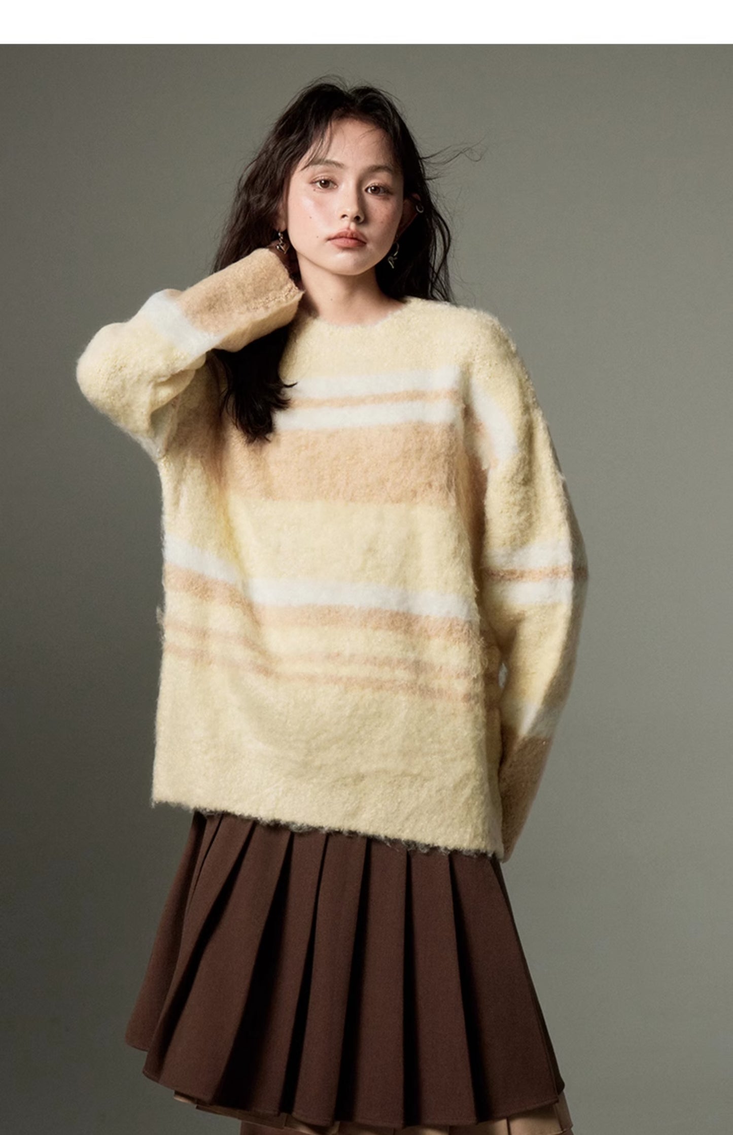 Loose Fit Contrast Stripe Knit