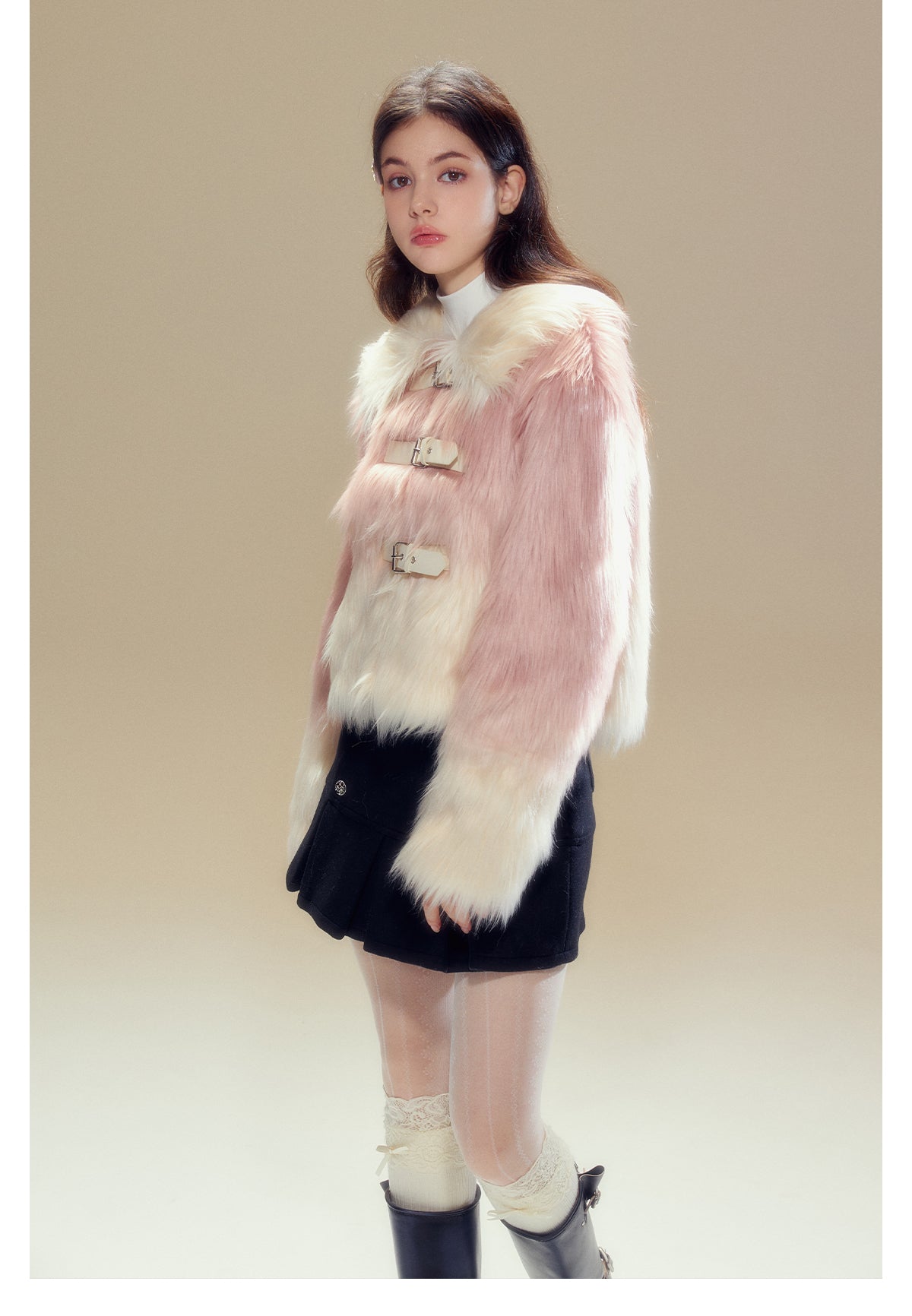 Short Length Gradient Leather Buckle Fur Jacket