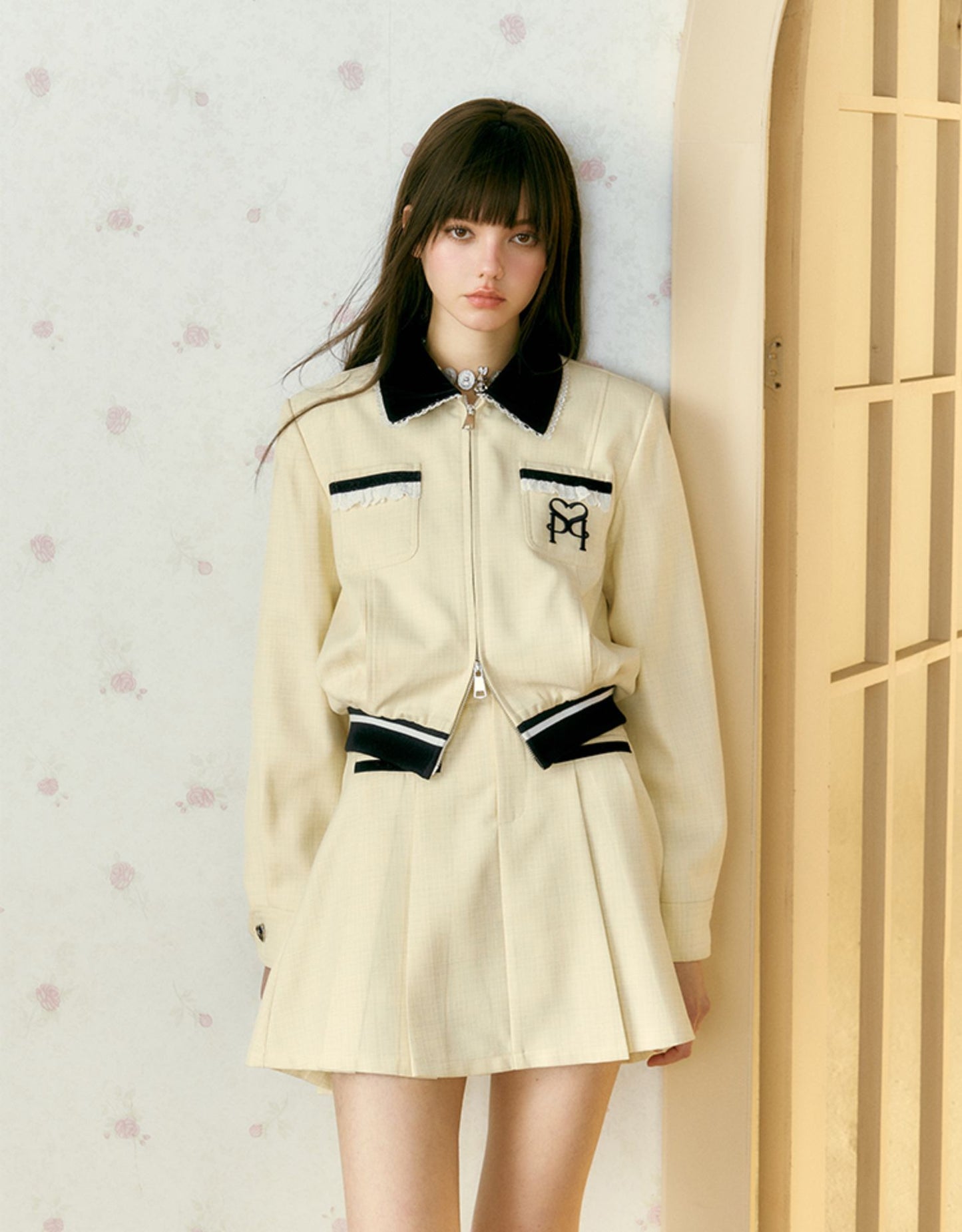 Retro Girl's Casual Contrast Collar Jacket Suit