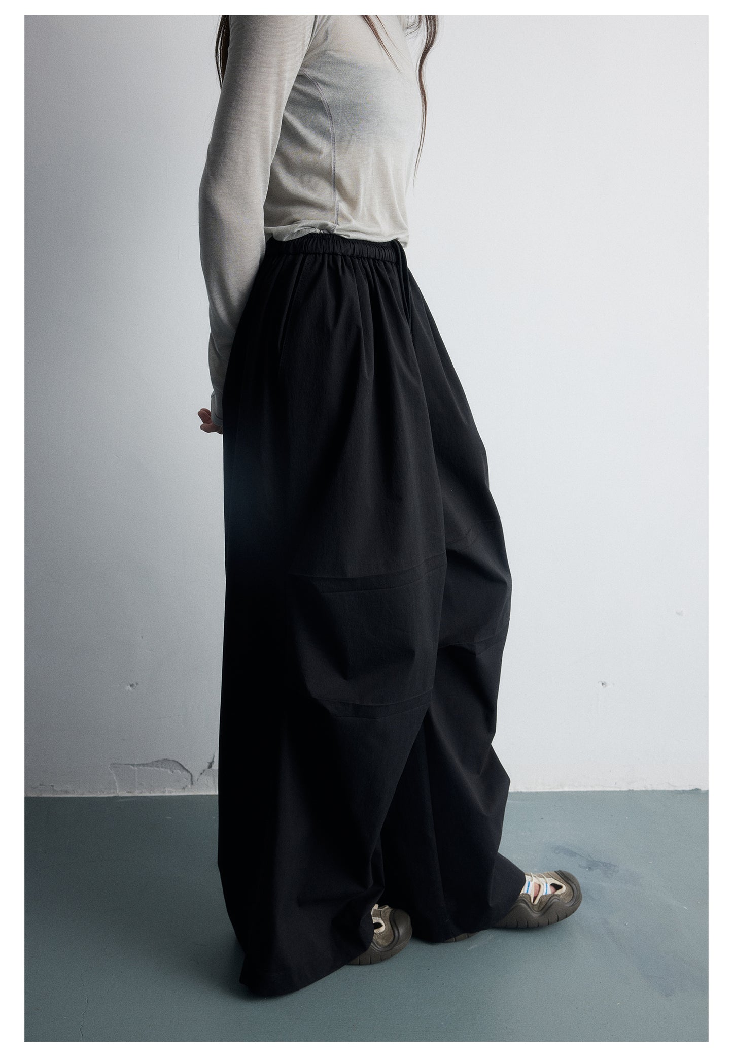 Loose wide parachute casual pants